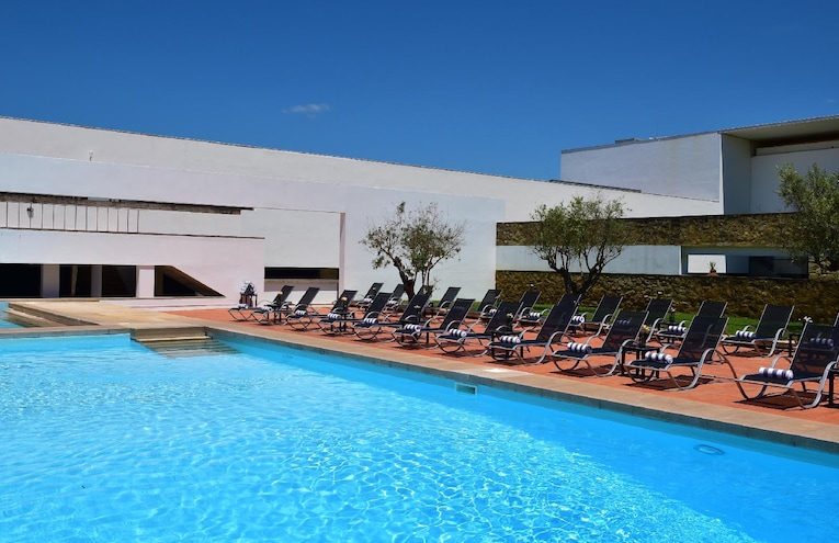 Swimming pools - 3