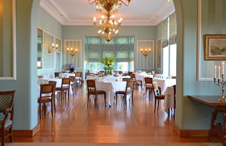 Restaurants - 4