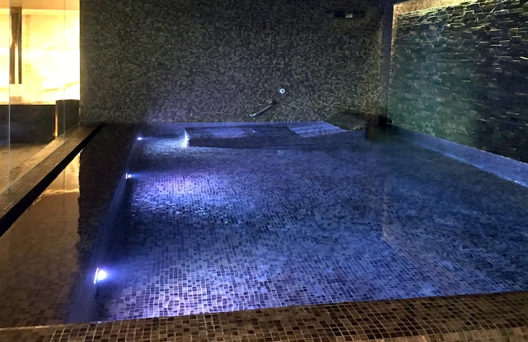 Swimming pools - 2