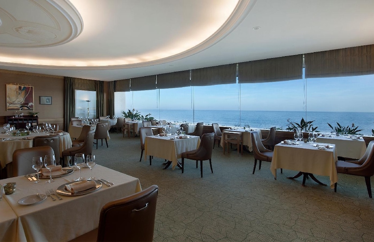 Restaurants - 6