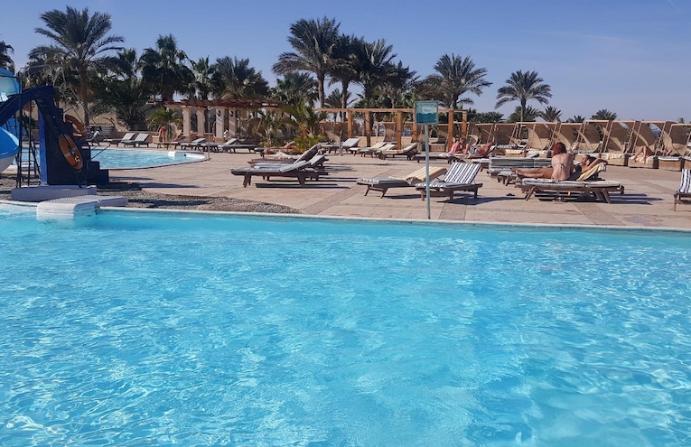 Swimming pools - 1