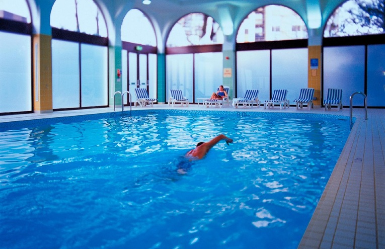 Swimming pools - 1