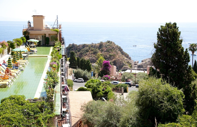 Swimming pools - 2