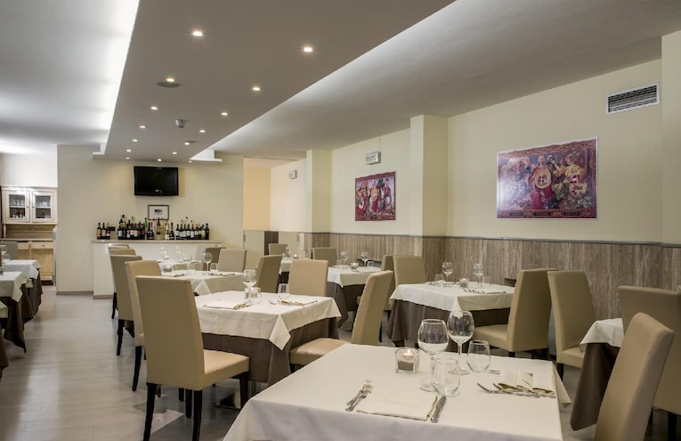 Restaurants - 1