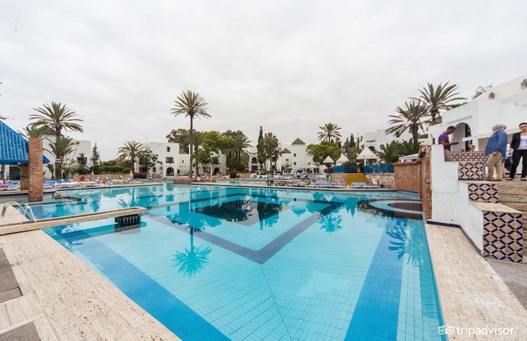 Swimming pools - 1