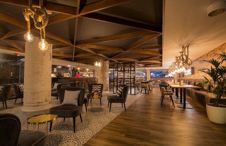 Restaurants - 3