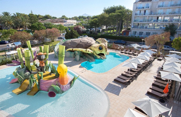 Swimming pools - 5