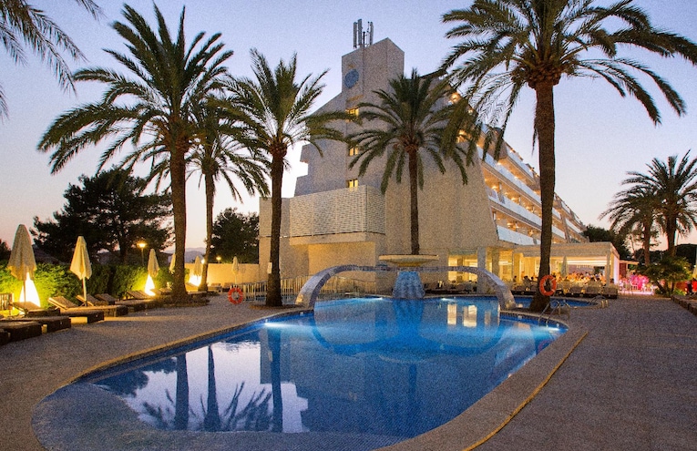 Swimming pools - 7