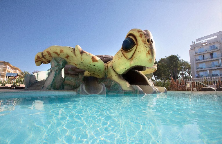 Swimming pools - 8
