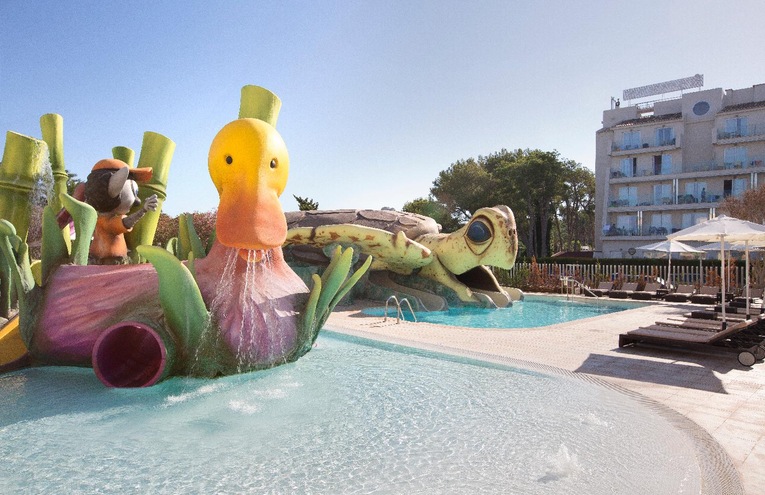 Swimming pools - 9