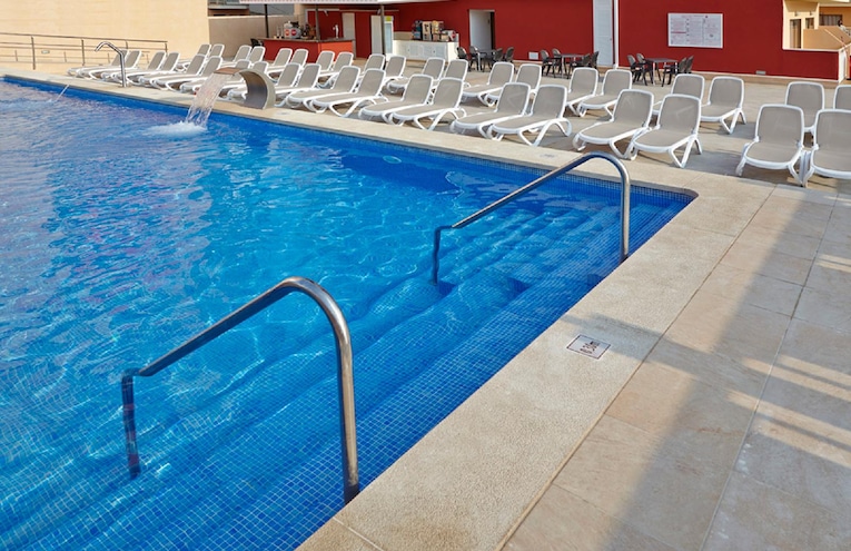 Swimming pools - 4