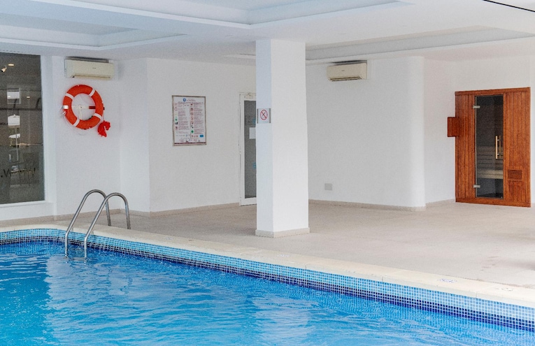 Swimming pools - 1