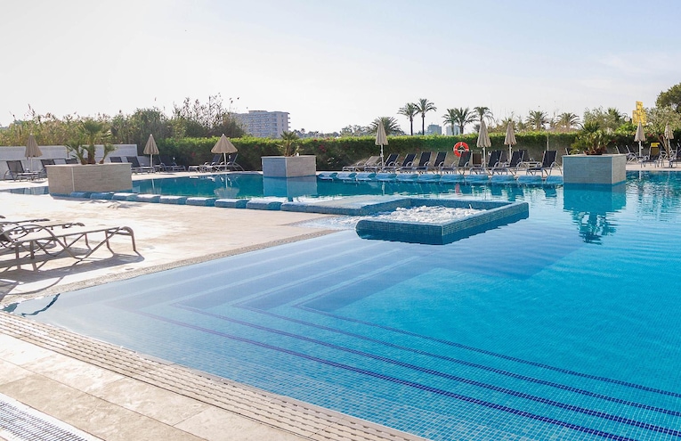 Swimming pools - 2