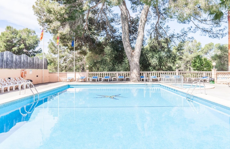 Swimming pools - 2