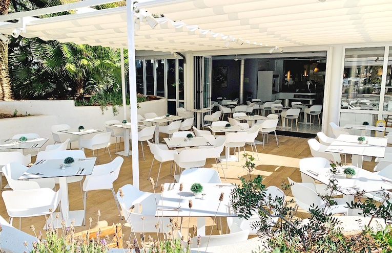 Restaurants - 1