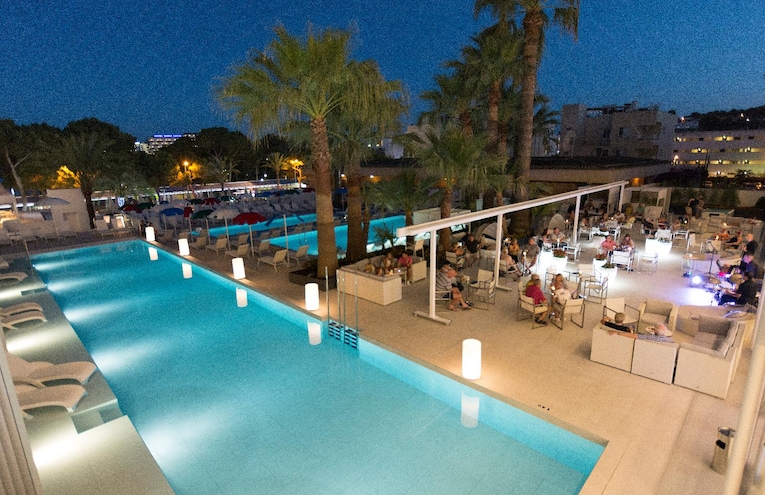 Swimming pools - 2