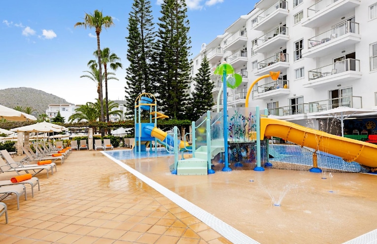 Swimming pools - 3