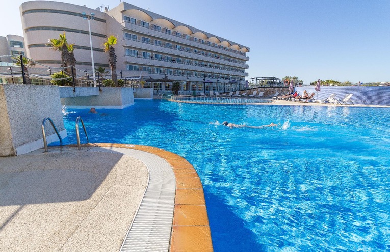 Swimming pools - 2