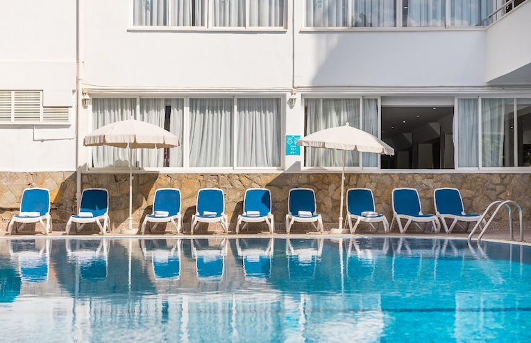 Swimming pools - 3