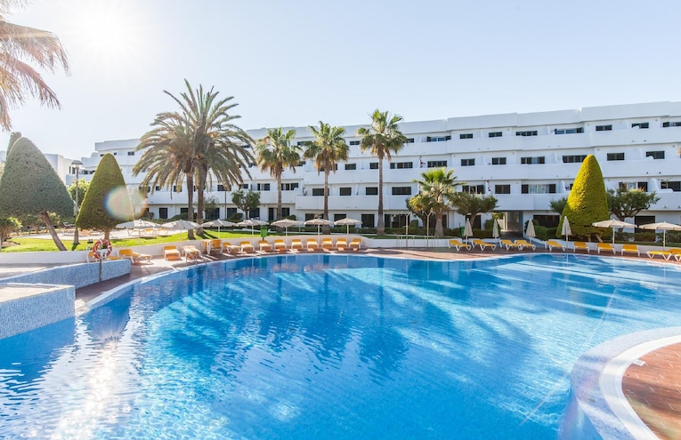 Swimming pools - 3