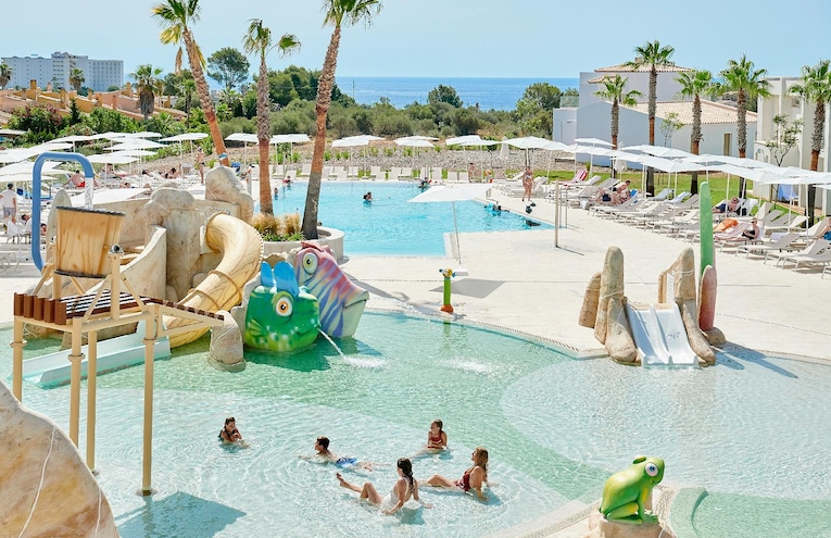 Swimming pools - 1