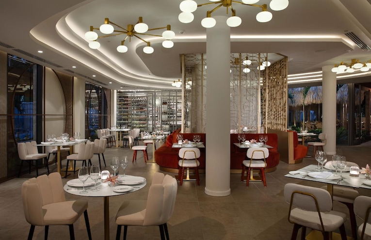 Restaurants - 4