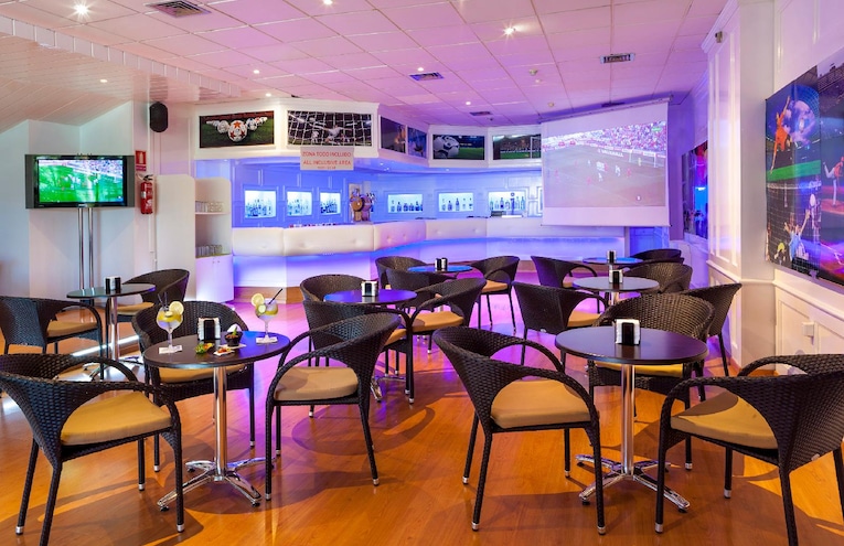 Restaurants - 4