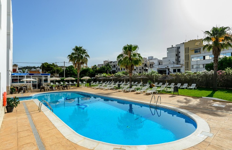 Swimming pools - 1