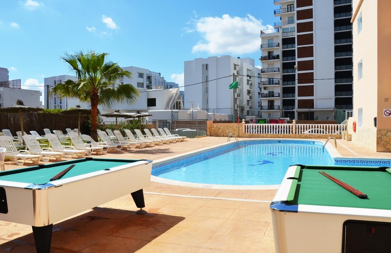 Swimming pools - 2