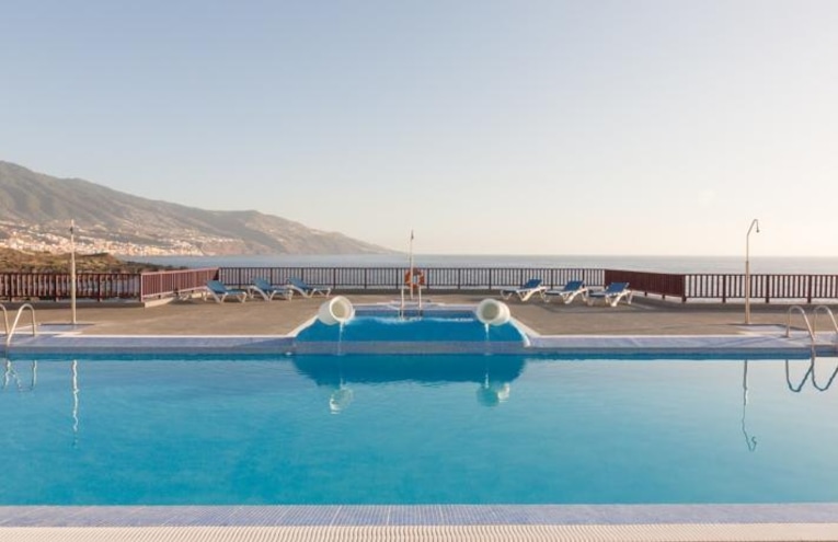 Swimming pools - 8