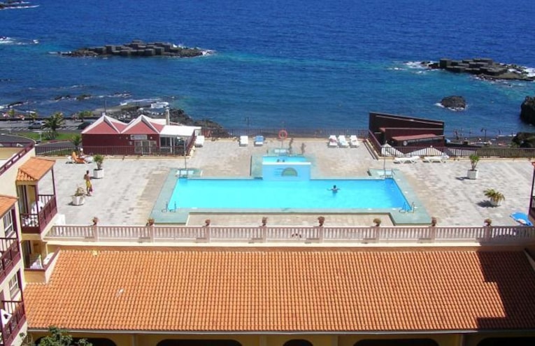 Swimming pools - 11
