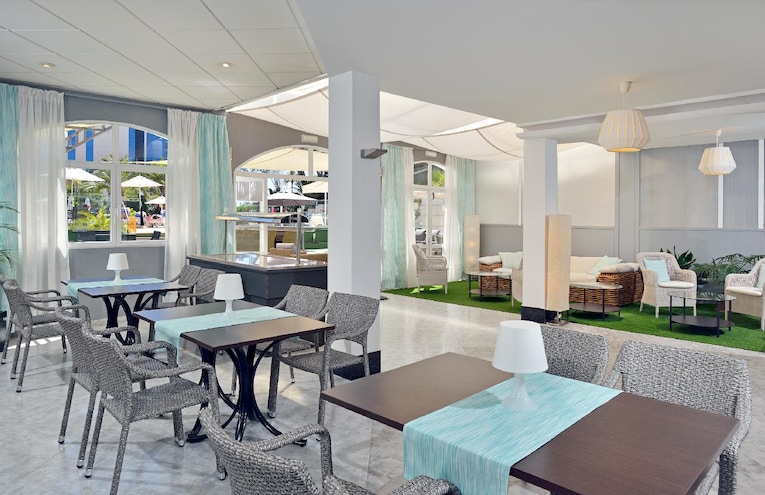 Restaurants - 3