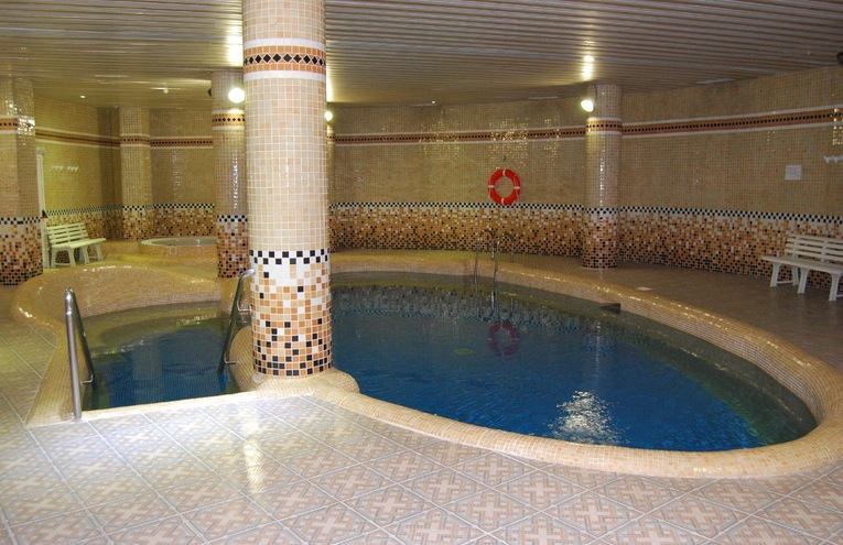 Swimming pools - 2