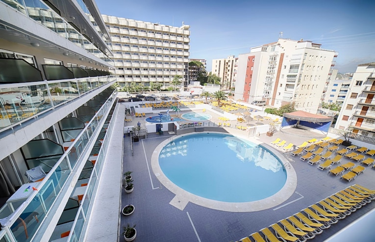 Swimming pools - 4