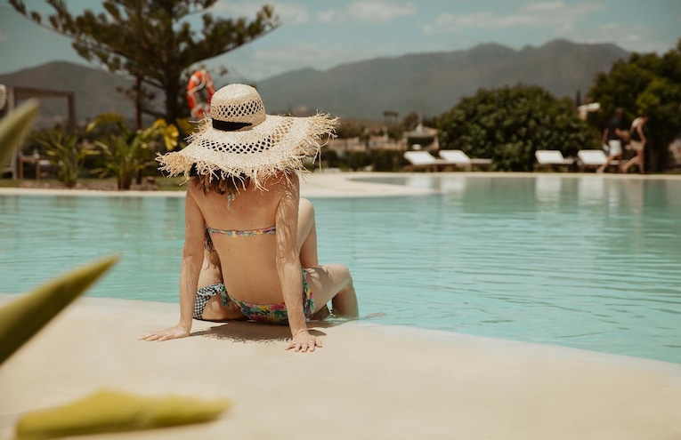 Swimming pools - 1