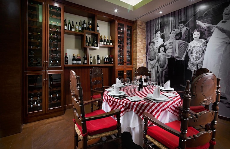 Restaurants - 1