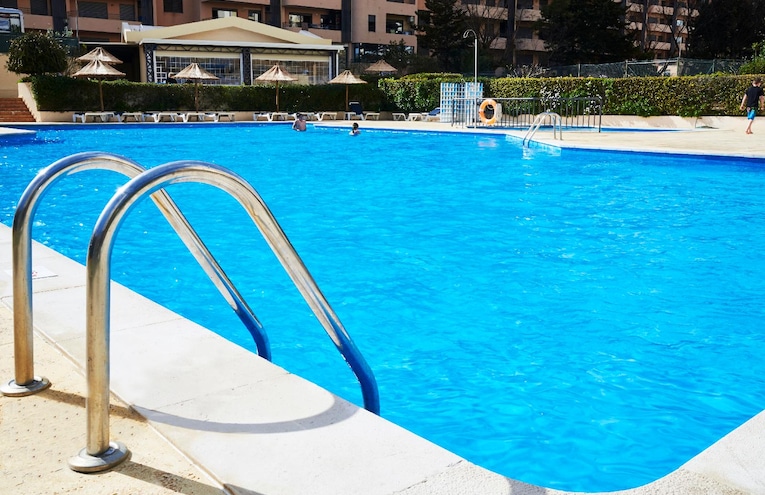 Swimming pools - 2