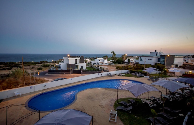 Swimming pools - 3