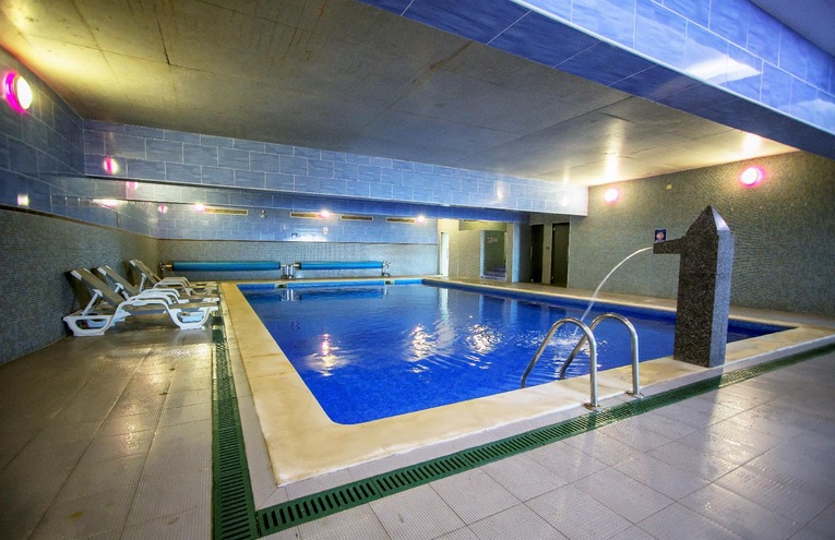 Swimming pools - 4