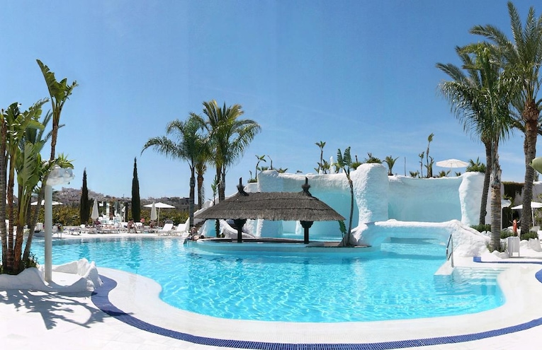 Swimming pools - 2