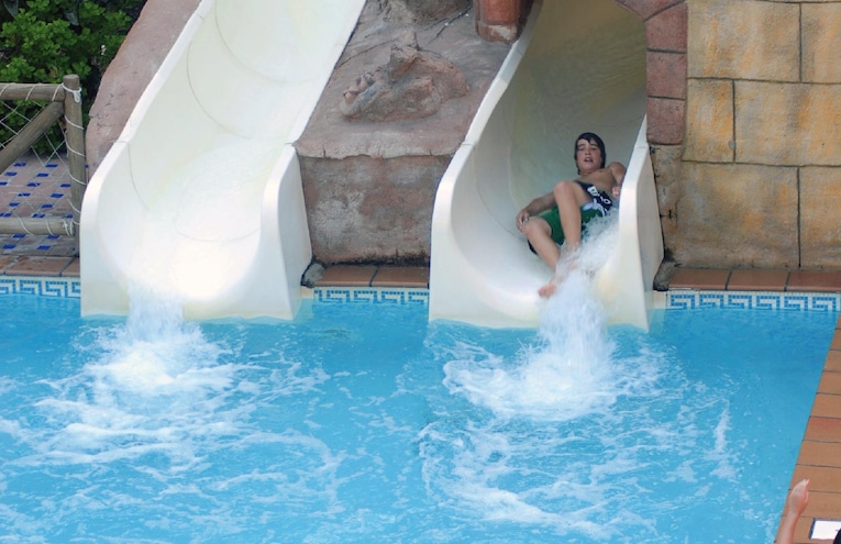 Swimming pools - 2