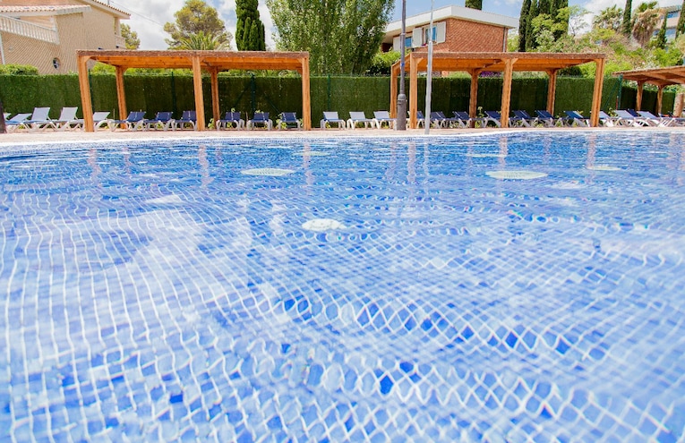 Swimming pools - 2