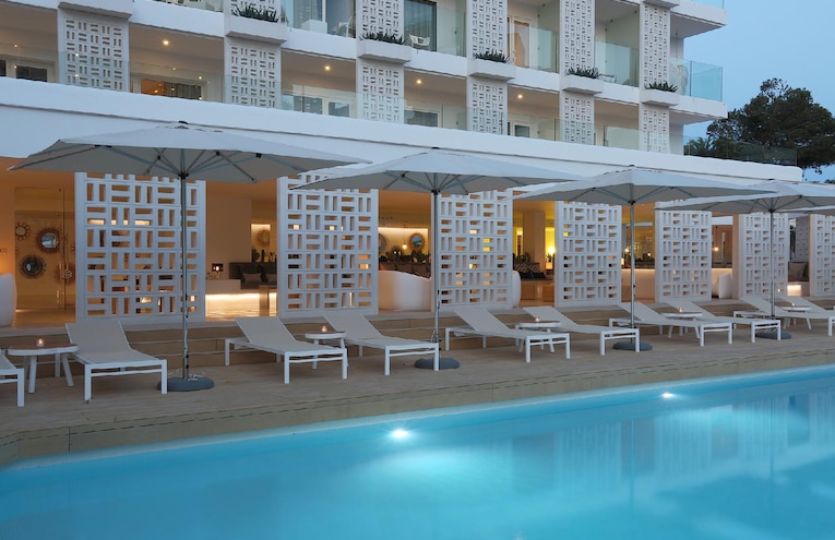 Swimming pools - 2