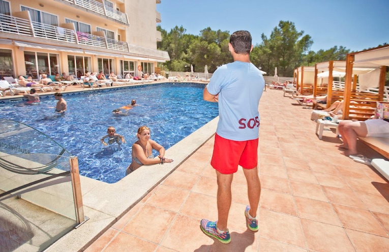 Swimming pools - 3