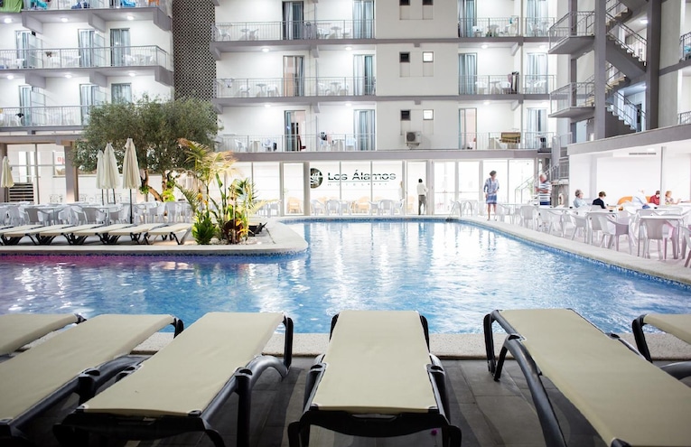 Swimming pools - 1