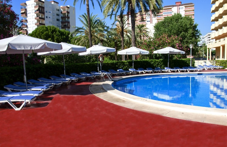 Swimming pools - 1