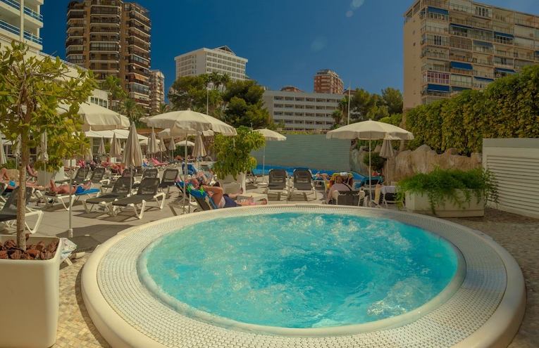 Swimming pools - 1