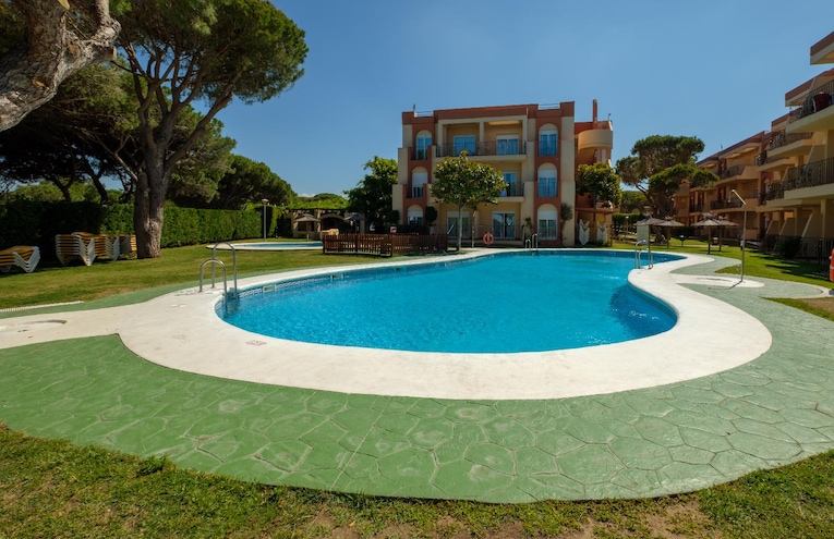 Swimming pools - 4