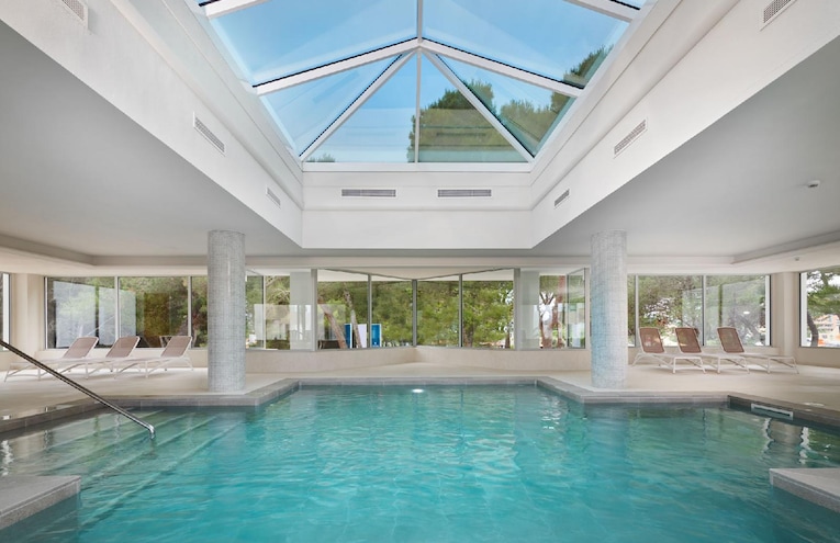 Swimming pools - 2