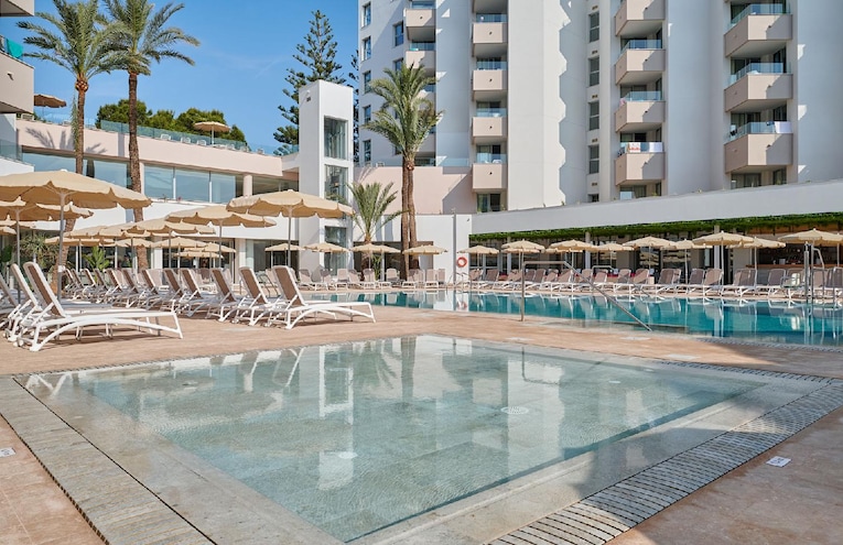 Swimming pools - 3